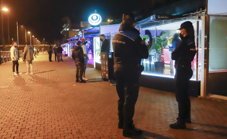 Cae la presión hospitalaria en Galicia, que sigue por encima de 200 contagios