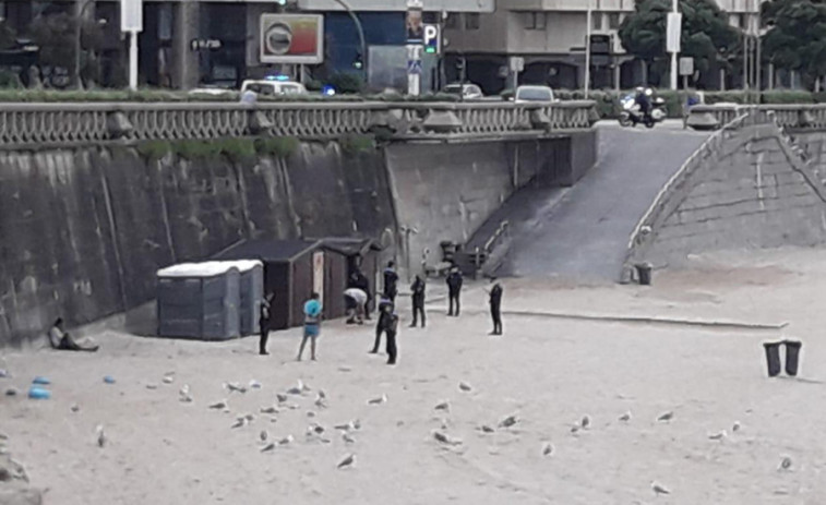 La Policía Local tramita siete denuncias por botellones en Riazor, Orzán y plaza de Vigo