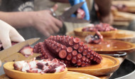 El San Froilán recupera las tradicionales casetas del pulpo