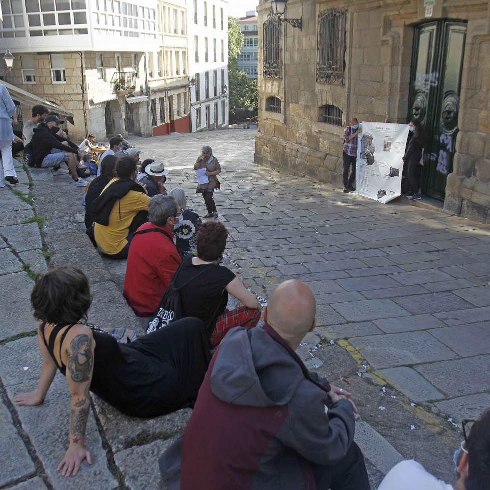 El Día das Mapoulas Libertarias recuerda en A Coruña las luchas pasadas y presentes por la vivienda