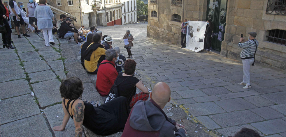 El Día das Mapoulas Libertarias recuerda en A Coruña las luchas pasadas y presentes por la vivienda