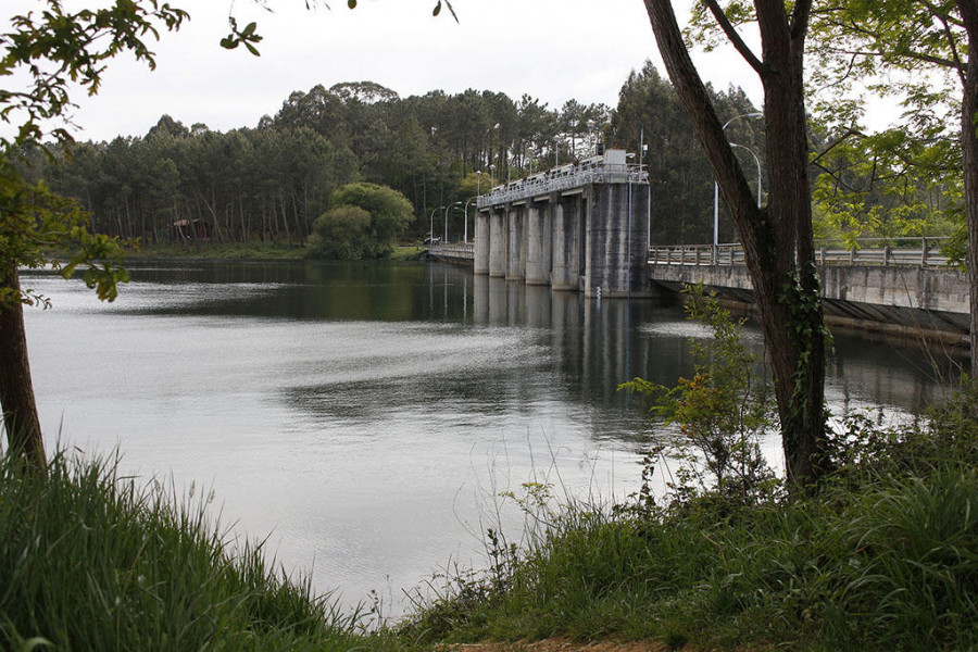 La Xunta elimina un vertido de aguas residuales al embalse de Cecebre en Piadela