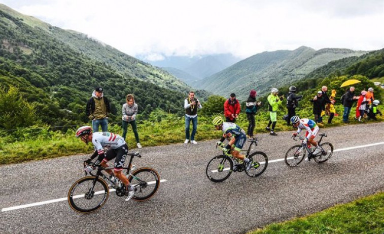 Konrad insiste hasta ganar en el Tour en un día plácido para Pogacar