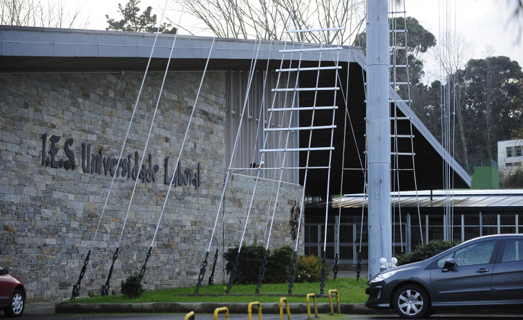 La Xunta transforma tres institutos de Culleredo, Ferrol y Pontedeume en centros integrados de Formación Profesional