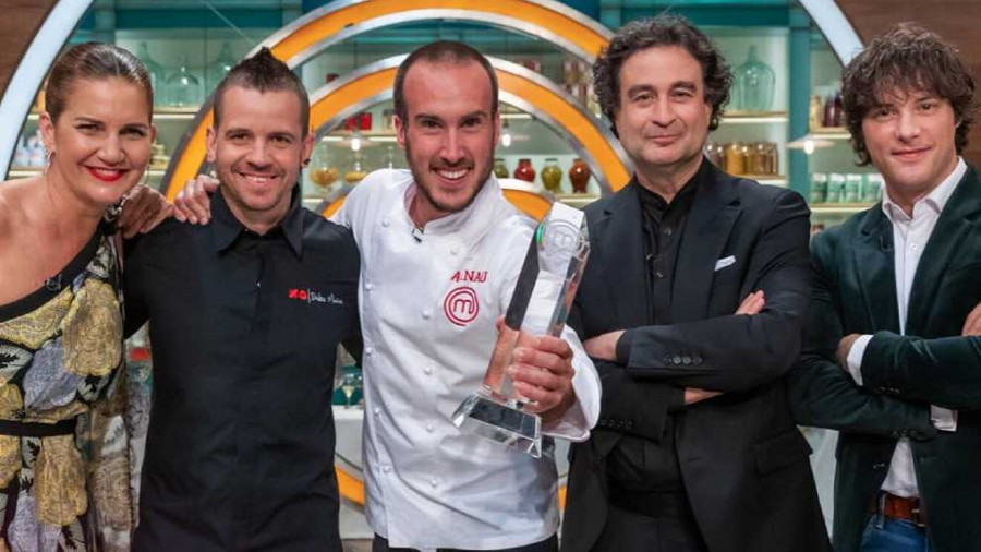 Arnau, “el rey del foso” gana la novena edición de MasterChef