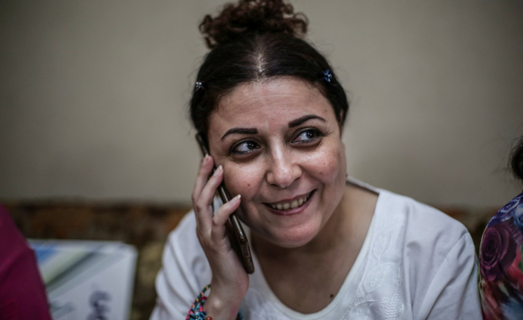 Liberada la destacada activista egipcia Esraa Abdelfatah tras casi dos años en prisión preventiva