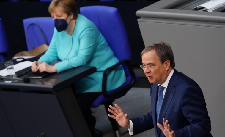 La lucha por la sucesión de Angela Merkel se agudiza en la recta final