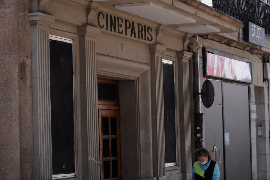 Comerciantes esperan que el edificio del Cine París sea ocupado por un negocio de moda