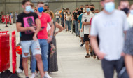 La presión hospitalaria baja ligeramente en Galicia aunque los casos activos de covid superan los 18.500