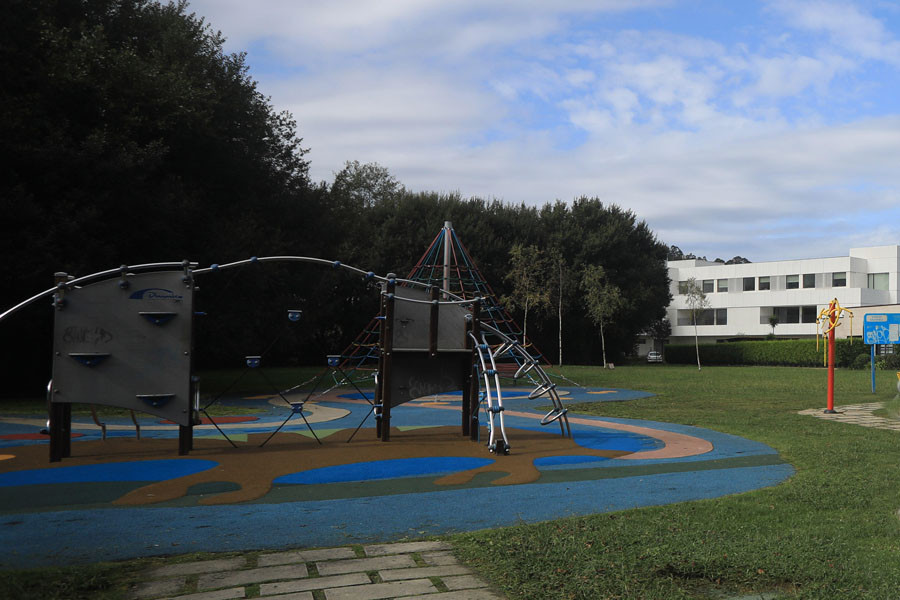 Arteixo destinará 194.000 euros a cubrir parques infantiles como pedía el PSOE