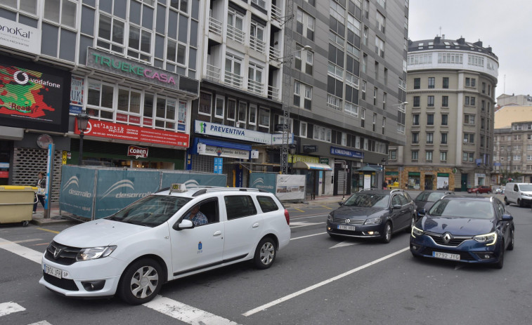 Los taxis podrán entran en las nuevas zonas peatonalizadas como San Andrés y rúa Nova