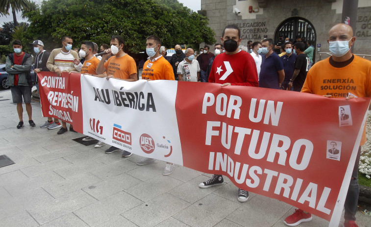 Trabajadores de Alu Ibérica en Avilés instan al comité de A Coruña a 