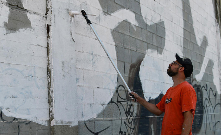 La Diputación sufraga el 80% de los gastos del Cromático Mural Fest de Cambre