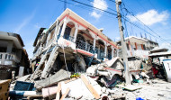 España ofrece su ayuda a Haití, después de un terremoto que deja más de 300 muertos