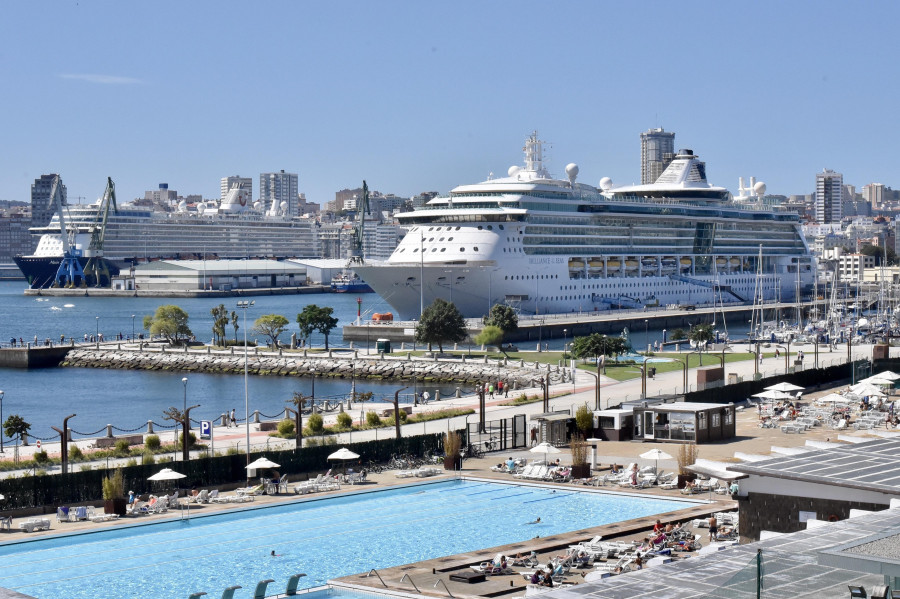 A Coruña recibirá 41 escalas de cruceros entre abril y mayo