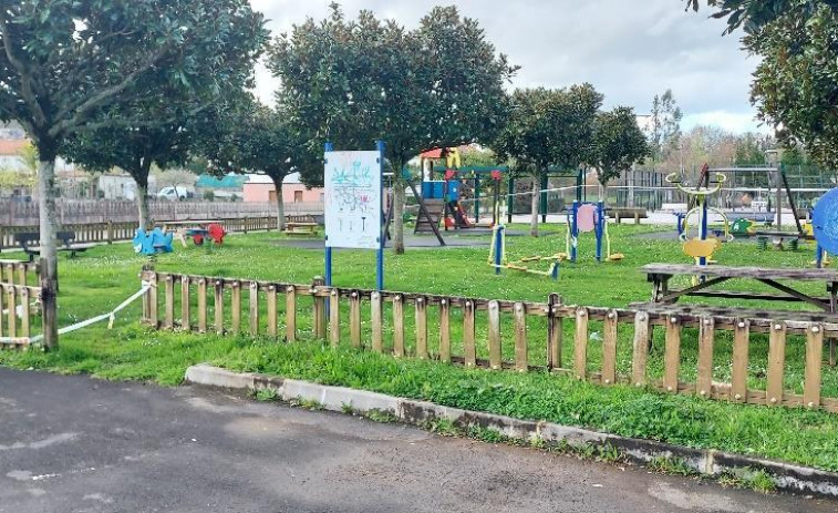 ​Sacan a licitación el proyecto de mejora de parques infantiles de Fragachán y Guísamo