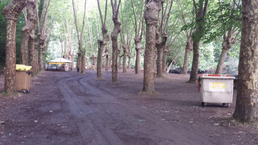 Betanzos despliega su operativo de seguridad para evitar el acceso al campo de Os Caneiros