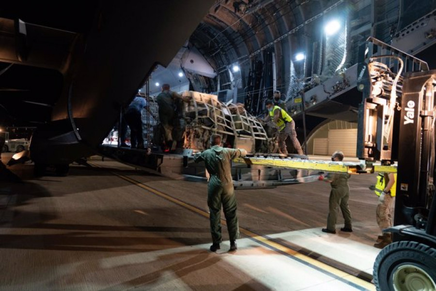 Sánchez anuncia que el primer avión para evacuar a españoles vuela a Kabul y sale a Dubái un tercero medicalizado