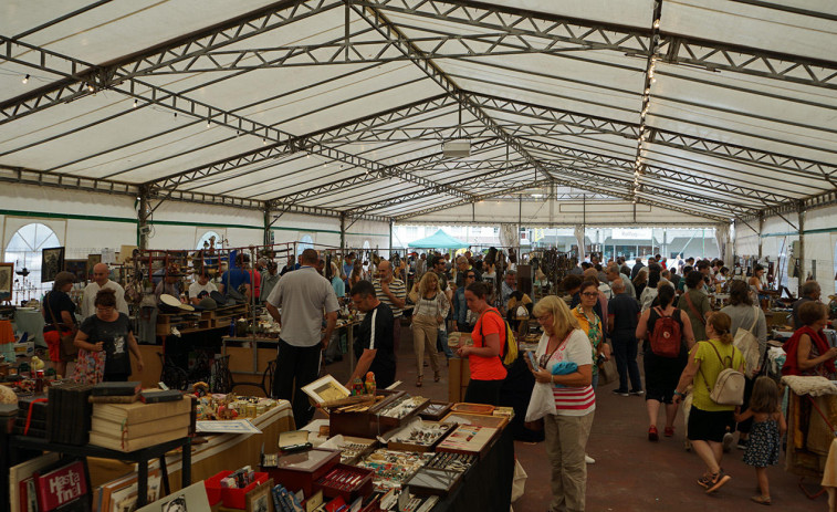 Miño celebra este fin de semana su VII Feria de Antigüedades