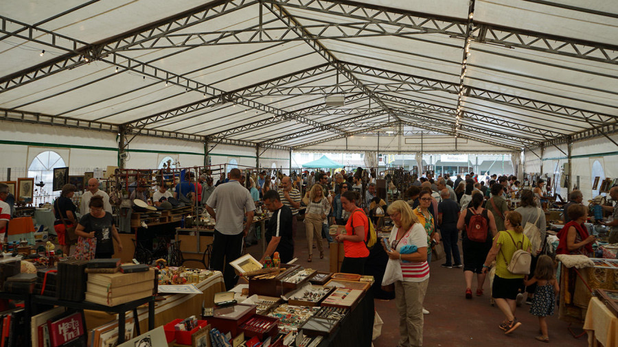 Miño celebra este fin de semana su VII Feria de Antigüedades