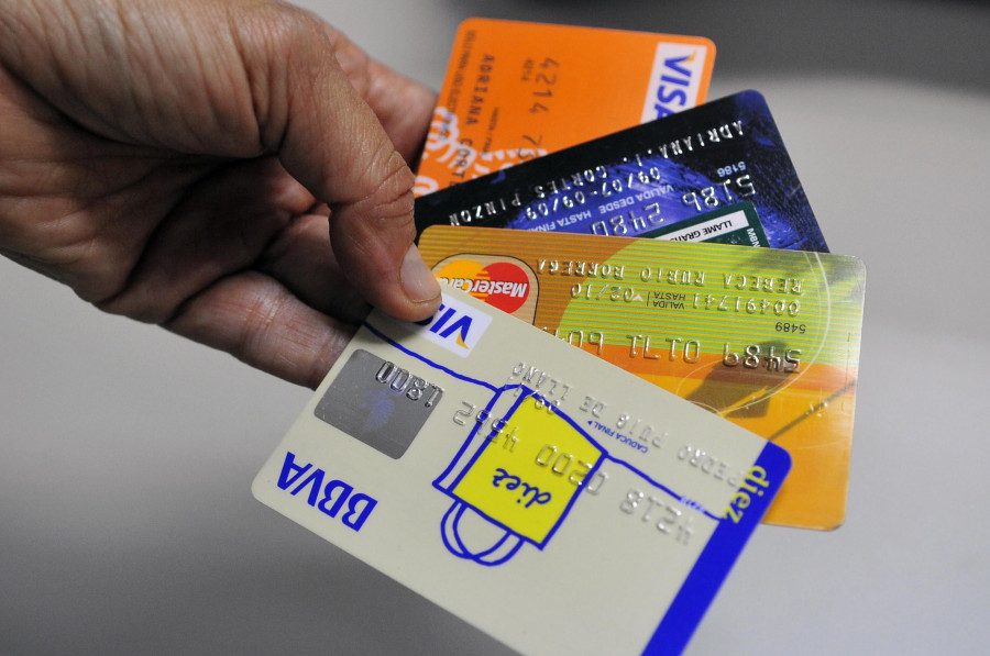 Detenidas ocho personas en la provincia de A Coruña por estafas bancarias mediante el duplicado de tarjetas SIM