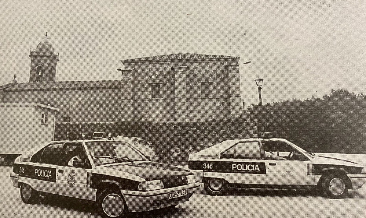 Bomba de ETA Alameda Santiago, coches policiu0301a, 1996