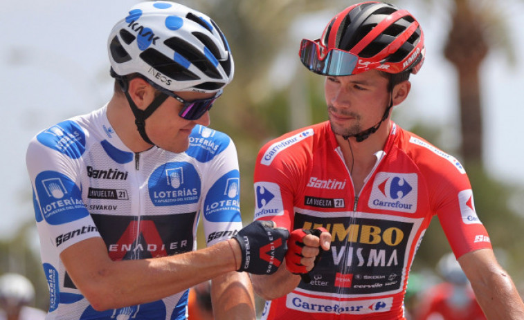Roglic ejerce de líder sólido en la primera jornada de descanso de La Vuelta