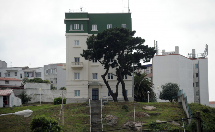 El BNG reclama que los jardines del Observatorio de la AEMET no sigan cerrados