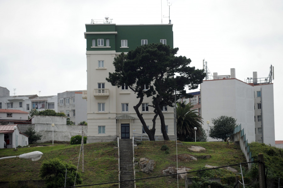 El BNG reclama que los jardines del Observatorio de la AEMET no sigan cerrados