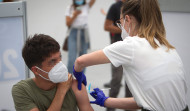Las infecciones activas por covid en Galicia siguen en descenso y ya están por debajo de 9.000 casos 