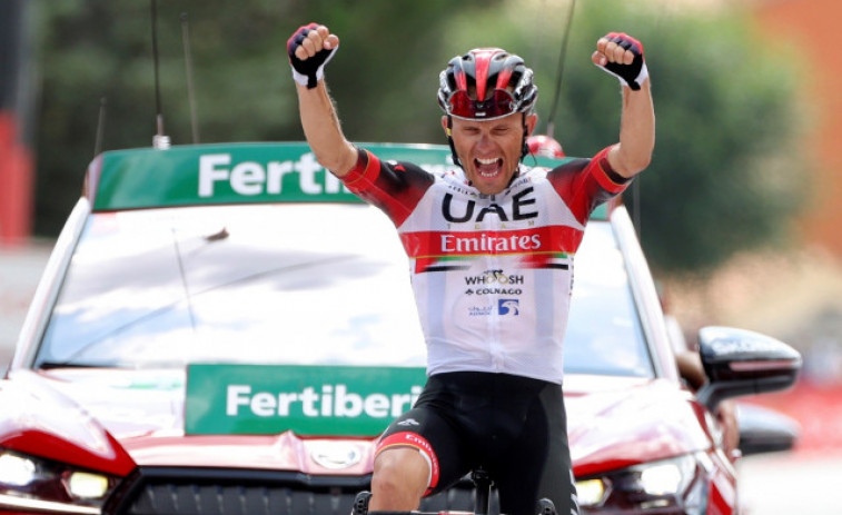 Majka se da un homenaje en El Barraco y Eiking se aferra a la roja en La Vuelta