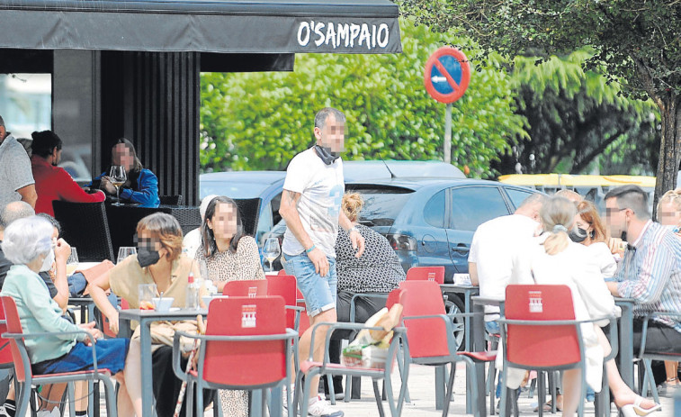 La vacunación en ExpoCoruña potencia la actividad de las terrazas en Matogrande