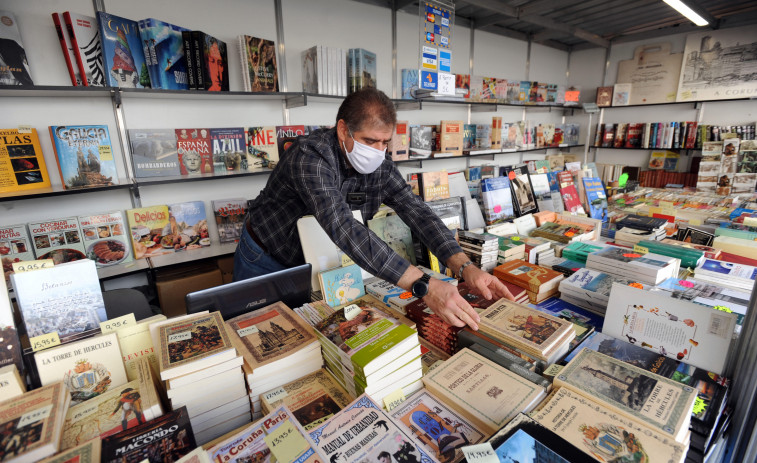 La Feria del Libro Antiguo dice adiós con sensación de “cierta mejoría”