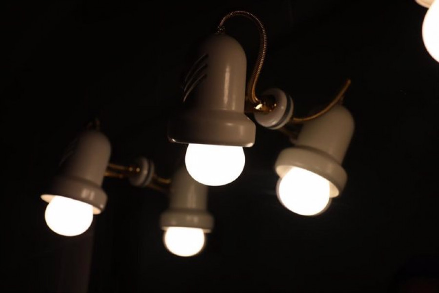 El precio de la luz baja este sábado por segunda vez en una semana, hasta los 134,89 euros/MWh