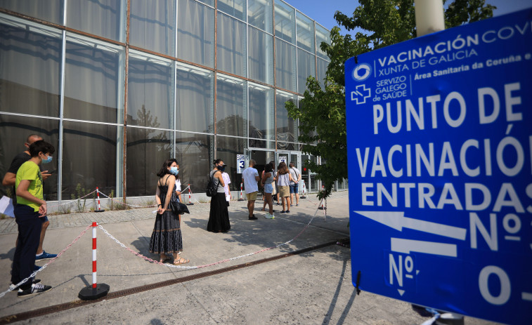 La campaña de vacunación estará activa  todo el fin de semana en ExpoCoruña