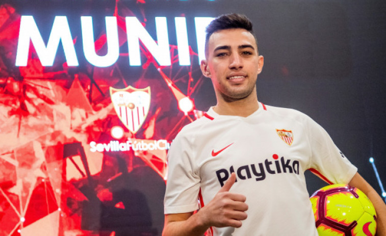 Los sevillistas Bono, Munir y En Nesyri, aislados con el golpe de Estado en Guinea