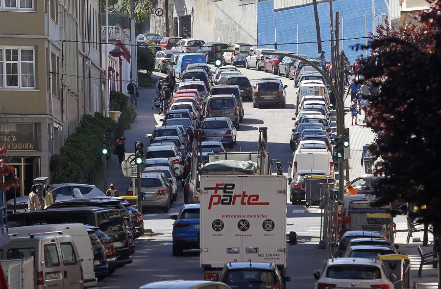 El número de vehículos matriculados en A Coruña alcanza niveles anteriores a la crisis económica
