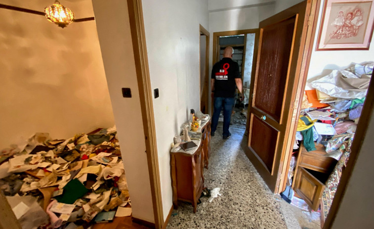 Vecinos de Os Mallos denuncian una nueva ocupación de vivienda en la plaza de Padre Rubinos