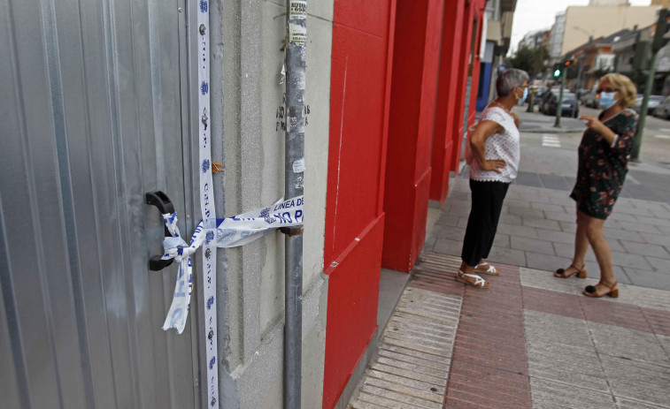 El estado de alerta  de los vecinos  impide un nuevo  caso de ocupación  en Os Mallos