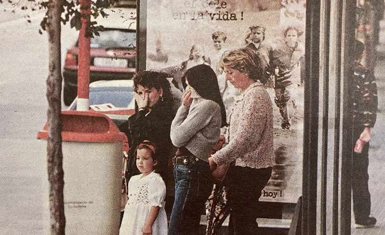Hace 25 años: La pestilencia de Bens y los atascos en Lonzas