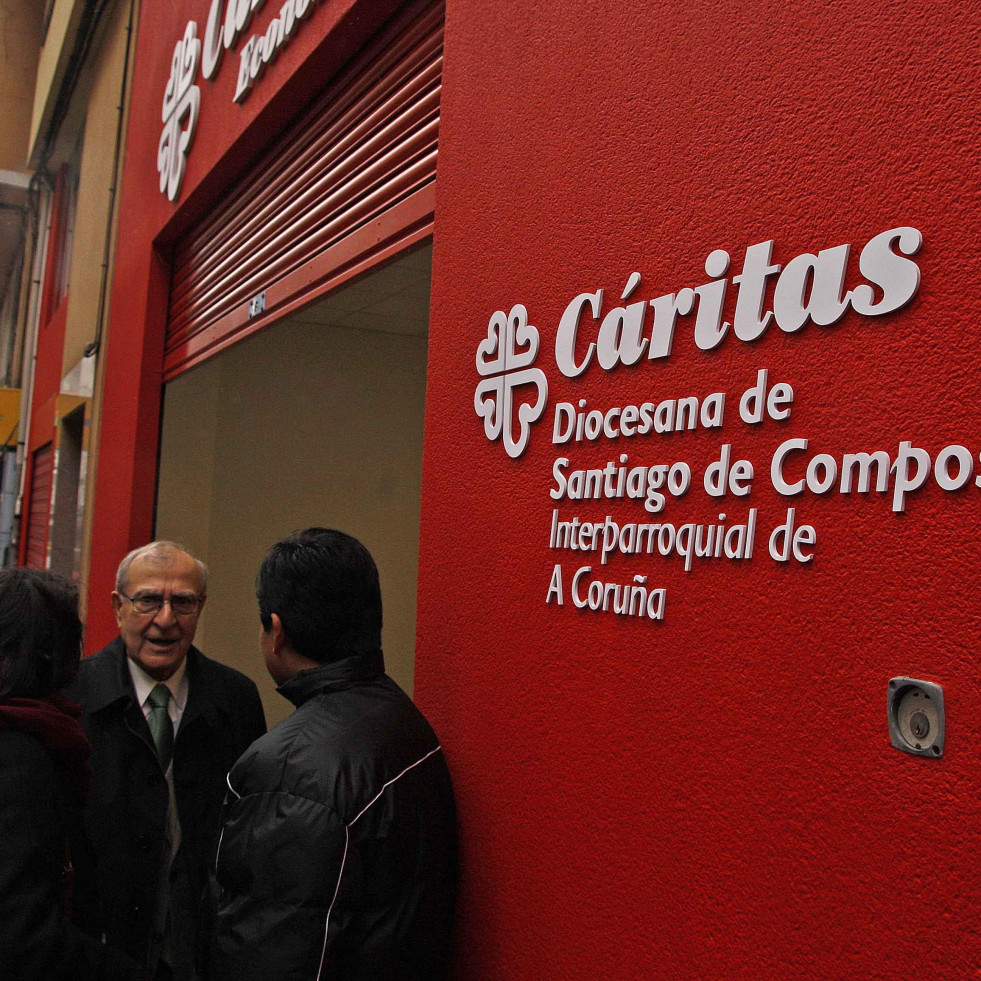 Cáritas Coruña y El Corte Inglés ponen en marcha la vuelta al cole solidaria