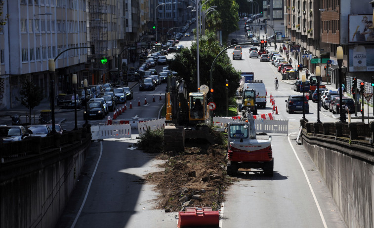 Una glorieta regulará el tráfico entre ronda de Nelle y avenida de Arteixo