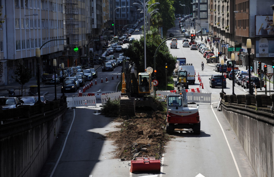 Una glorieta regulará el tráfico entre ronda de Nelle y avenida de Arteixo