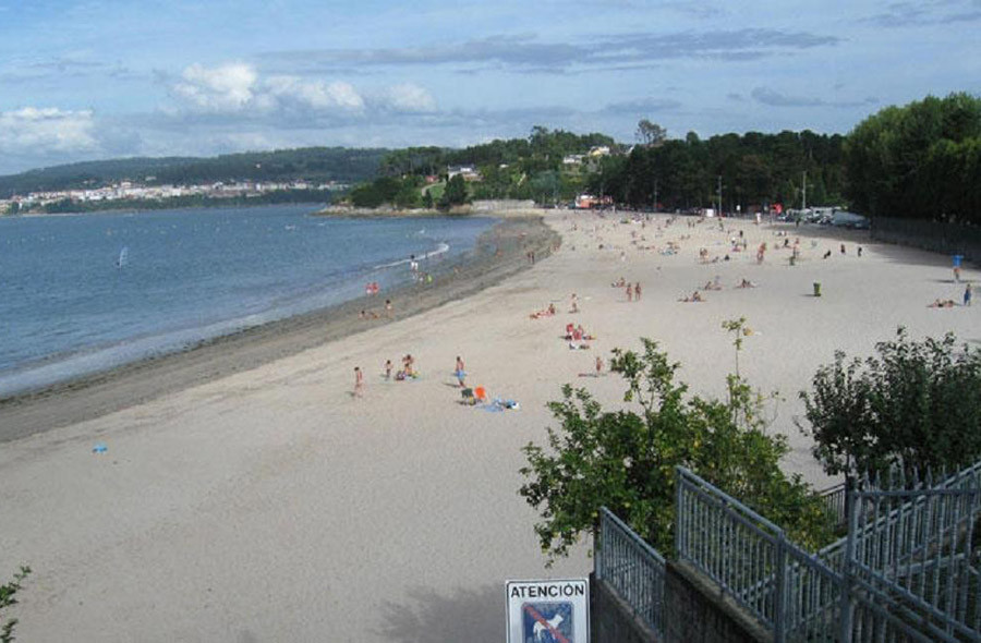 La Xunta de Galicia realiza un simulacro en la playa de Gandarío