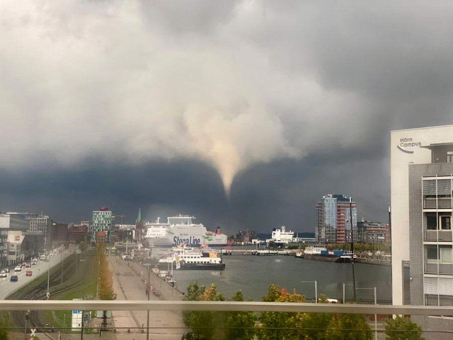 Heridas varias personas a causa del paso de un tornado por el norte de Alemania