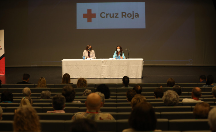 Cruz Roja y Ayuntamiento celebran “Cen anos sen soidade”