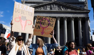 Miles de mujeres marchan en EEUU en defensa del derecho al aborto