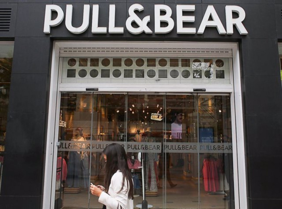 Pull&Bear lanza el 'Click&Collect' que permitirá recoger prendas en menos de 4 horas en tienda