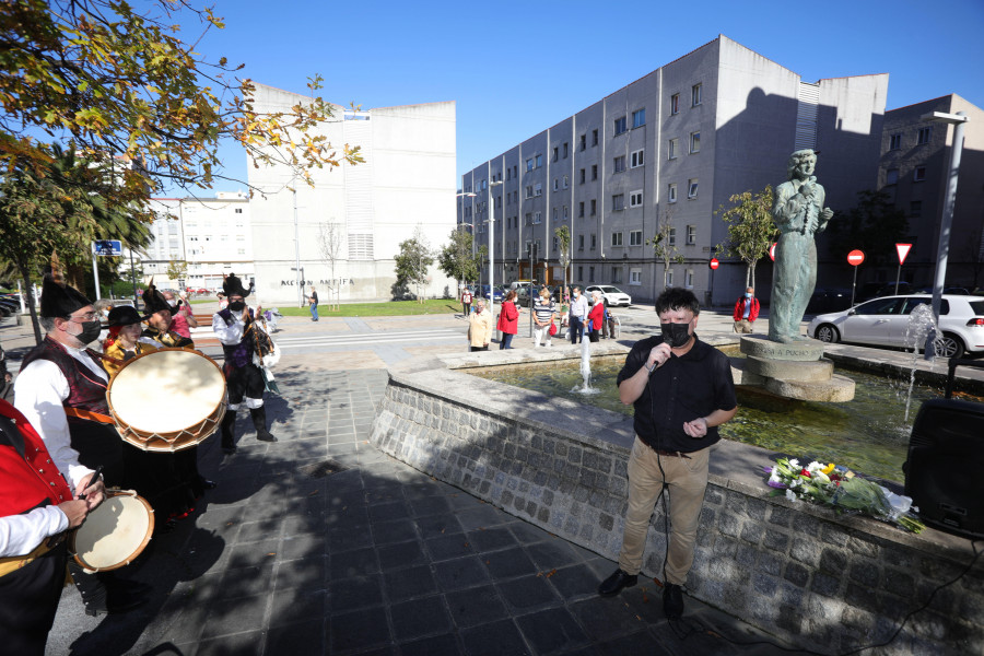 El barrio de O Ventorrillo rinde homenaje a Pucho Boedo en el marco de las Fiestas del Pilar