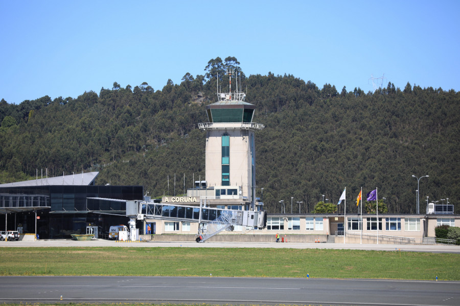 Londres, París, Valencia, Málaga y Gran Canaria, destinos propuestos por las compañías para operar en A Coruña